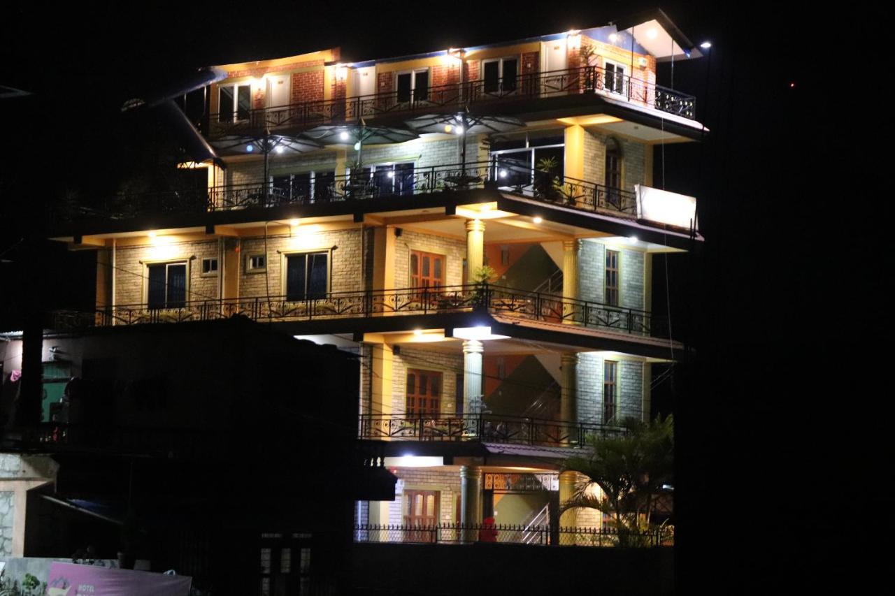 Hotel Young'S Stupa Ranipauwa Exterior foto